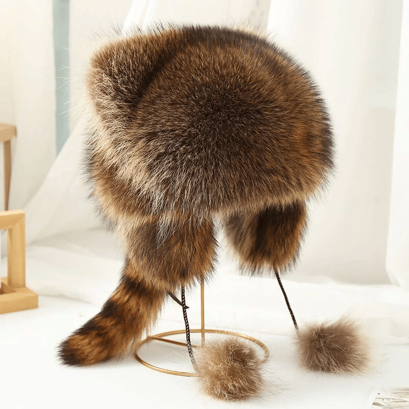 🔥 SALDI CALDI: 49% DI SCONTO 🔥 Cappello Artigianale in Pelliccia Sintetica di Procione 🎁 ACQUISTANE 2 E SPEDIZIONE GRATUITA!