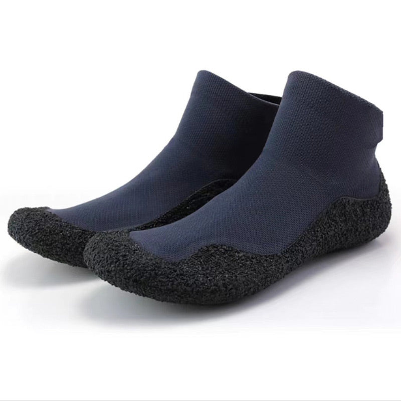 Scarpe a calza a piedi nudi per uomo e donna
