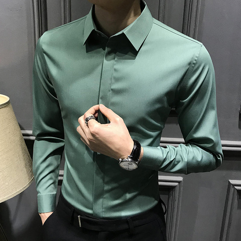 Camicia da uomo senza pieghe con bottoni