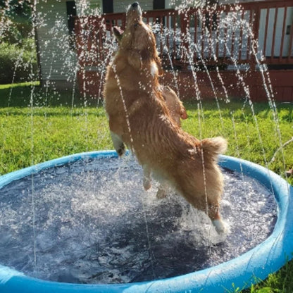 Tappetino pieghevole per piscina esterna e irrigatore d'acqua