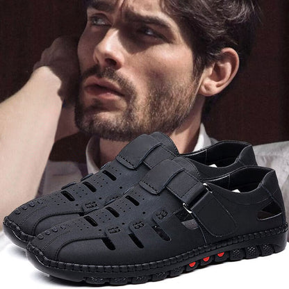 Eleganti sandali cavi in pelle