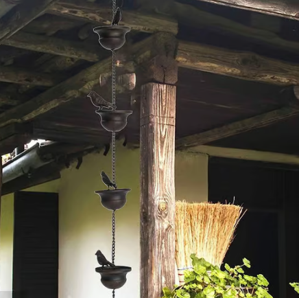 Catena Decorativa per Pioggia con Design di Vasca per Uccelli