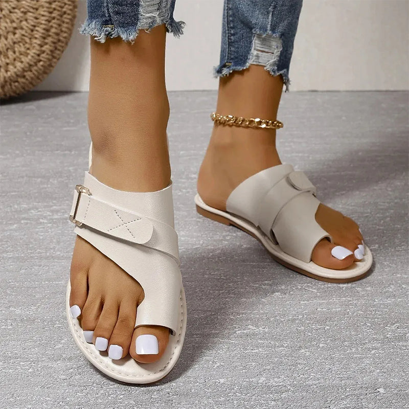 🎁2024 New Products🎁Lightweight Casual Fashion Split Toes Style Flat Sandals