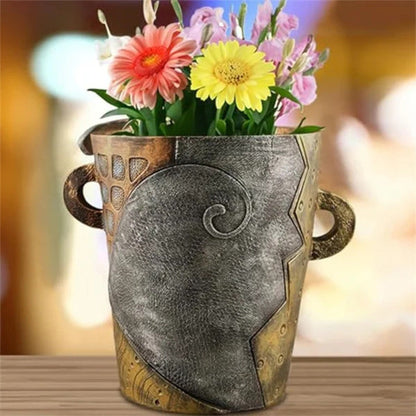 Vaso di fiori astratto unico con volto di bellezza