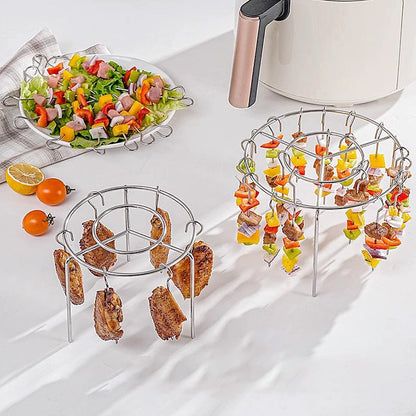 🔥 50% KORTING ! ✨ Verticale Spieshouder voor Airfryer - Gelijkmatige Verwarming, Gezond Grillen zonder Omdraaien, Snel Schoon te Maken 🍖⚡