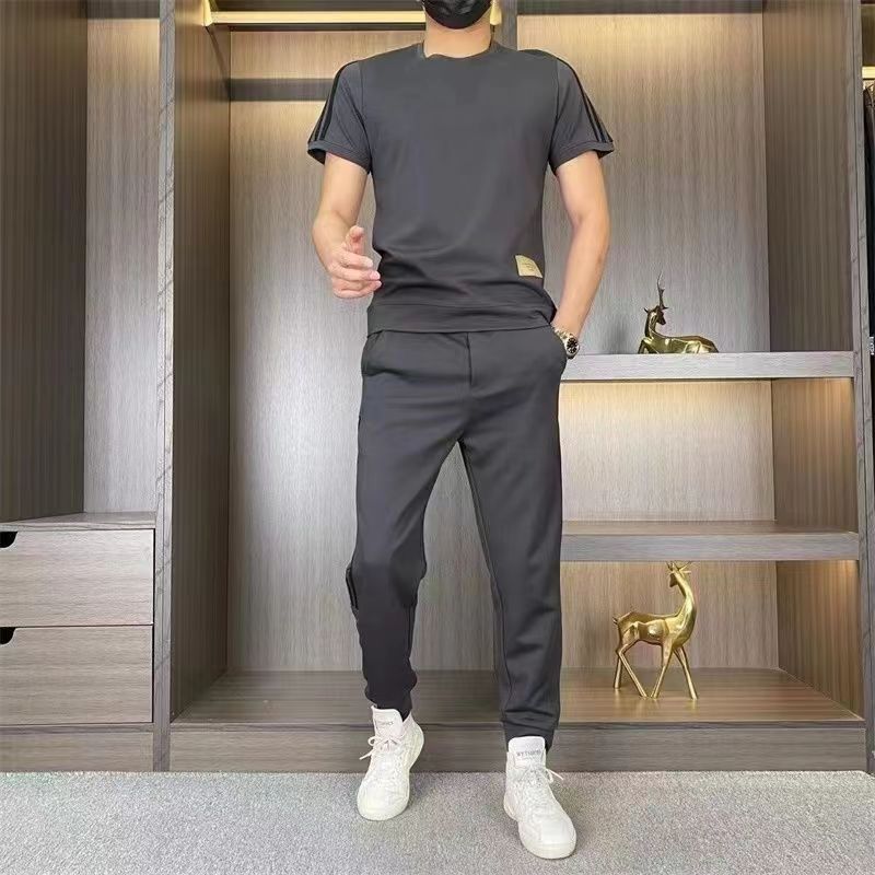 Completo Uomo 2 Pezzi ad Alta Elasticità: Maglia a Maniche Corte e Joggers