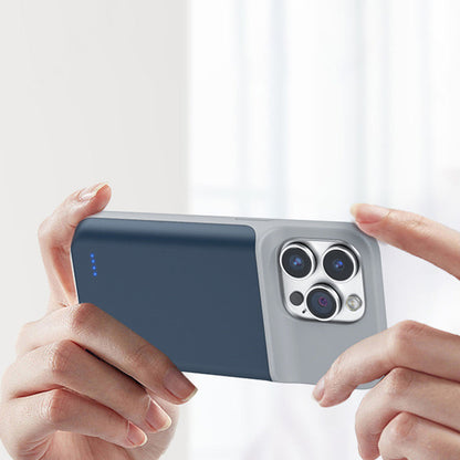 🔋✨ Funda con power bank 2 en 1 para iPhone ¡Di adiós a la ansiedad por la batería descargada! 🚫 6800mAh, carga PD de 20W, delgada, protege y carga al mismo tiempo 📱